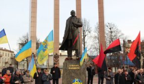 СБУ повідомила про підозру чоловіку, який надав координати для обстрілу пам’ятника Бандері у Львові