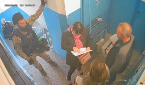 Організаторам “референдуму” на окупованих Донеччині та Луганщині повідомили про підозру