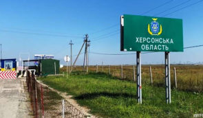 Окупанти почали окопуватися на адмінмежі Криму