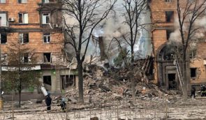Росіяни вночі обстріляли Запоріжжя: двоє загиблих, врятована дитина та п’ятеро під завалами