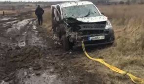 Російські військові розстріляли колону машин, які намагалися виїхати з тимчасово окупованої території