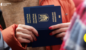 В уряді ухвалили зміни щодо оформлення закордонних паспортів для дітей-сиріт