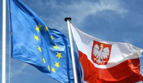 Єврокомісія та Польща допоможуть повернути вивезених до РФ українських дітей – речниця ЄК