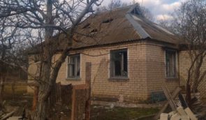 В Херсонской области в доме нашли тело пенсионерки, которая в прошлом году погибла из-за российских обстрелов