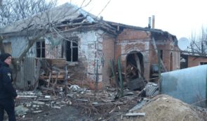 Окупанти обстріляли прикордоння Харківщини, постраждала 82-річна жінка
