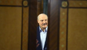 У Білорусі за образу Лукашенка на два з половиною роки посадили в колонію журналіста Юрія Гладчука