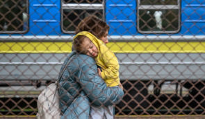 Переважна більшість українських біженців та внутрішніх переселенців хочуть повернутися додому – ООН