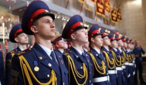 На захваченных территориях россияне заставляют родителей отдавать детей в кадетские корпуса