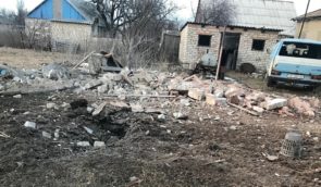 Минулої доби росіяни обстрілювали Донеччину з “градів” та “ураганів”, щонайменше одна людина загинула