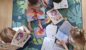 Уряд відправив для українських дітей за кордон вже близько 600 тисяч книг