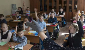 Понад 582 тисячі дітей на ТОТ навчаються в школах за російськими стандартами – “Альменда”