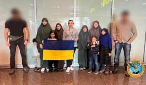 Українська розвідка звільнила з полону в Сирії та повернула в Україну двох жінок та шістьох дітей