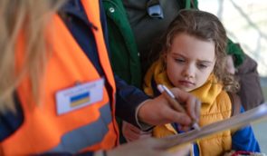 Ще у 9 населених пунктах Донецької області проводитимуть примусову евакуацію дітей