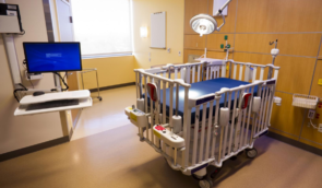 Уряд Нідерландів планує дозволити евтаназію для тяжкохворих дітей до 12 років