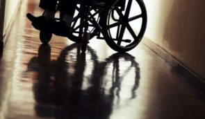 На Тернопільщині жінці загрожує 10 років за вбивство свого чоловіка з інвалідністю