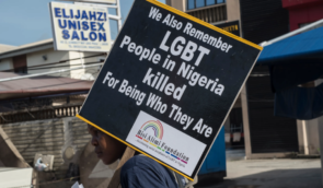 У Нігерії група невідомих знайомиться в соцмережах з ЛГБТ-людьми, яких після цього грабує та катує 