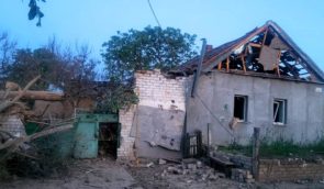 Минулої доби росіяни обстріляли Херсонщину керованими бомбами, а Запорізьку область запалювальними боєприпасами