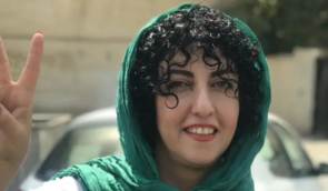 Активістка, яку влада Ірану відправила за ґрати, отримала премію PEN America