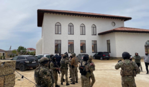 Россияне устроили рейд в мечети во временно оккупированном Симферополе