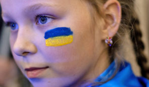 Для повернення українських біженців важливо, щоб їхні діти зберігали мову через мережу освітніх закладів – президент СКУ