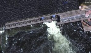 Россияне подорвали Каховскую ГЭС. В Херсонской области эвакуируют людей из районов затопления