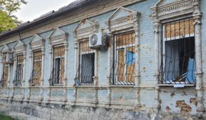 Вночі росіяни атакували Дніпропетровщину: пошкодили церкву, адмінбудівлі та заклад освіти