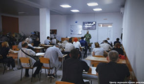 Окупанти навчають жінок в окупованому Криму на операторів дронів-камікадзе