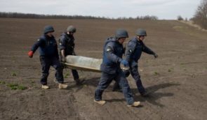 Піротехніки розмінували майже 200 тисяч гектарів України, ще понад 13 мільйонів – потенційно заміновані