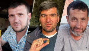 У Криму після обшуків незаконний “суд” відправив у СІЗО трьох кримських татар із Бахчисарая