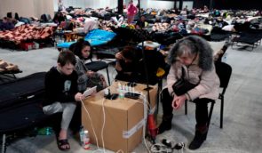 У Польщі закрили найбільший центр приймання українських біженців