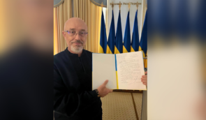 Міністр оборони Олексій Резніков подав до Верховної Ради заяву про відставку