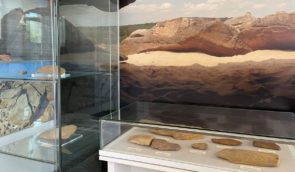 У Криму російські окупанти відкрили виставку експонатів, вкрадених з Камʼяної Могили в Запорізькій області