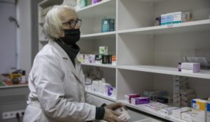Уряд пів року погоджував виділення 3 з 8 мільярдів гривень, потрібних на ліки для важкохворих