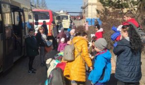 На Донеччині готують обов’язкову евакуацію дітей з Торецької та Мар’їнської громад