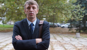 В оккупированном Крыму силовики задержали адвоката Алексея Ладина, защищающего пленников Кремля