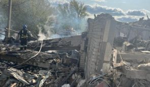 Россияне ударили по кафе и магазину в селе Гроза в Харьковской области: погиб 51 человек