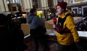 Впродовж минулого року 6% українських журналісток стикалися із сексуальними домаганнями під час роботи
