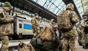 Наступного року Міноборони планує призвати на військову службу українських чоловіків, які проживають за кордоном (оновлено)