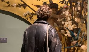 “Золотом, кольором, світлом”: Музей Ханенків відкрив першу з початку повномасштабної війни виставку