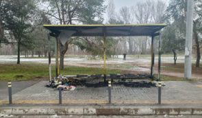Поліція в Дніпрі з’ясовує, як та хто знищив меморіал жертвам російського удару 14 січня