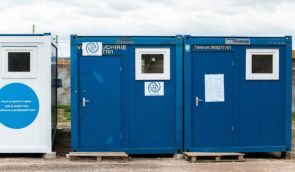 ЮНІСЕФ та ООН закривають центри для біженців з України “Блакитна точка” в Польщі