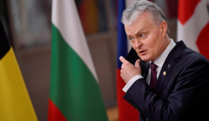 Росія може імітувати ініціативу переговорів, щоб виграти час у війні – президент Литви