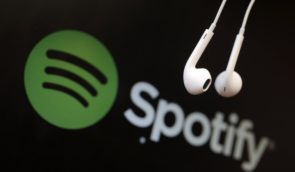 Компанія Spotify повністю припинила роботу в Росії