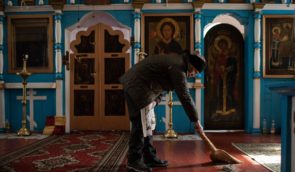 Звинувачення у екстремізмі, викрадення та тортури: як живуть релігійні громади у російській окупації?