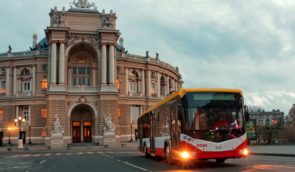В Одесі жінок навчатимуть керувати автобусами, бо не вистачає чоловіків