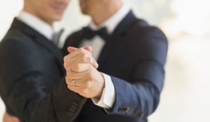 В Естонії легалізували одностатеві шлюби