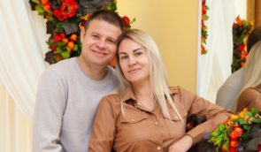 Через удар російського дрона по будинку в Одесі загинуло подружжя військових з дитиною