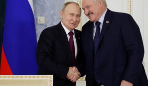 Голова Євроради “привітав” Путіна з “переконливою перемогою” на виборах без опозиції, свободи та вибору
