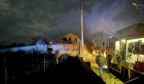 Ночью россияне атаковали Одесскую и Николаевскую области, попав по энергообъектам и жилому дому: есть раненые