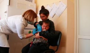 На Закарпатті понад 2 тисячі ромських дітей отримали вакцини від інфекційних захворювань
